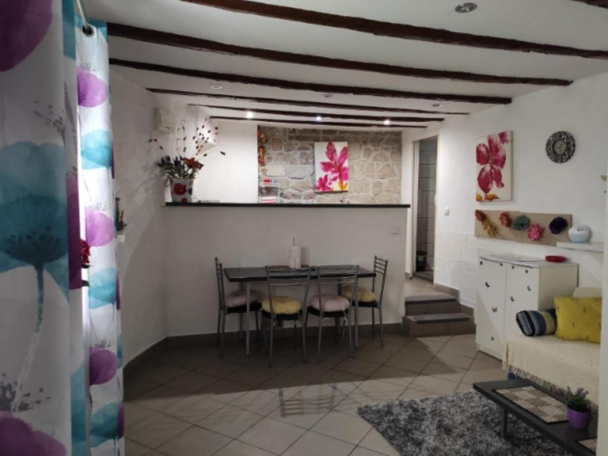 Apartment Abella Spalato Esterno foto